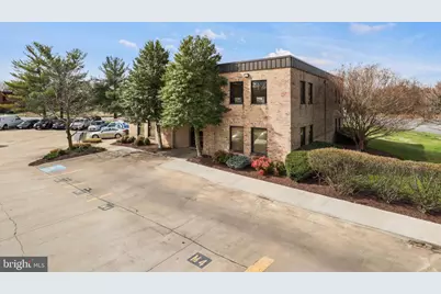 111 Carpenter Drive #M, Sterling, VA 20164 - Photo 3