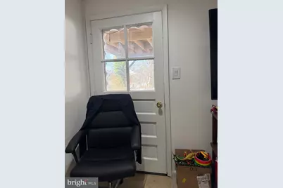 801 S Hoga Street, Sterling, VA 20164 - Photo 37