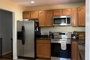 801 S Hoga St, Sterling, VA 20164 - Photo 13