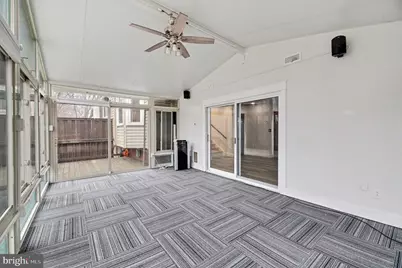 24 Lipscomb Court, Sterling, VA 20165 - Photo 29