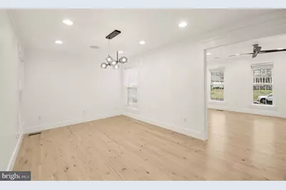 24 Lipscomb Court, Sterling, VA 20165 - Photo 7