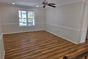 10217 McKean Ct, Great Falls, VA 22066 - Photo 49