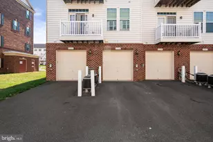 21643 Romans Dr, Ashburn, VA 20147 - Photo 3