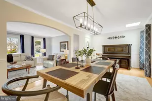 34 Lipscomb Ct, Sterling, VA 20165 - Photo 15