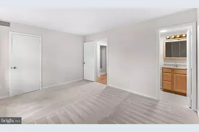 221 N Emory Drive #8, Sterling, VA 20164 - Photo 17