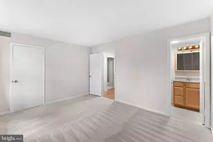 221 N Emory Dr, Sterling, VA 20164 - Photo 17