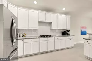 22974 Weybridge Square, Broadlands, VA 20148 - Photo 15