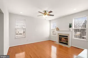 25488 Crossfield Dr, Chantilly, VA 20152 - Photo 21