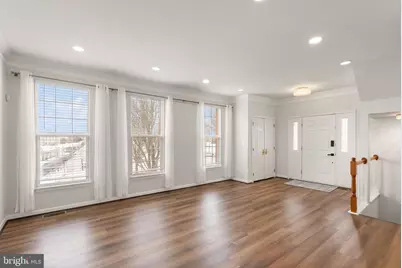 25488 Crossfield Drive, Chantilly, VA 20152 - Photo 11