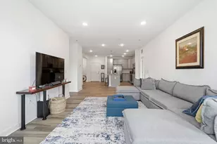 21950 Garganey Ter, Ashburn, VA 20147 - Photo 5