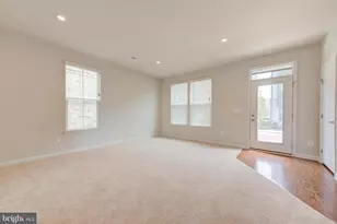 22313 Seabring Terrace, Ashburn, VA 20148 - Photo 5