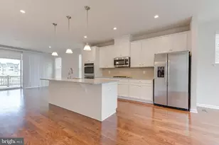 22313 Seabring Terrace, Ashburn, VA 20148 - Photo 11