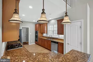 20726 Crescent Pointe Pl, Ashburn, VA 20147 - Photo 29