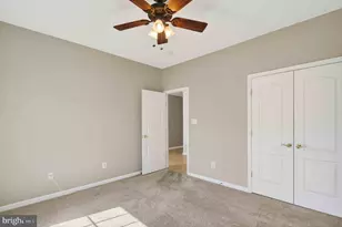 20726 Crescent Pointe Pl, Ashburn, VA 20147 - Photo 21