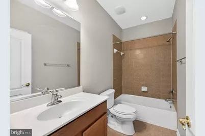 20726 Crescent Pointe Place, Ashburn, VA 20147 - Photo 19