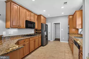 20726 Crescent Pointe Pl, Ashburn, VA 20147 - Photo 31