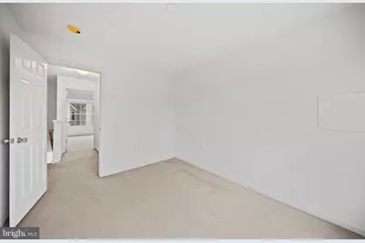 23094 Fontwell Square, Sterling, VA 20166 - Photo 11