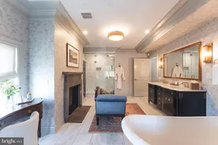 212 King Street S, Leesburg, VA 20175 - Photo 5