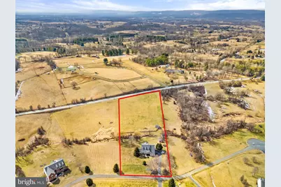 39054 Old Stage Place, Waterford, VA 20197 - Photo 3