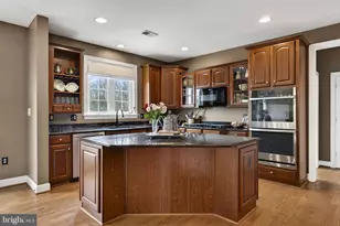 39054 Old Stage Pl, Waterford, VA 20197 - Photo 43