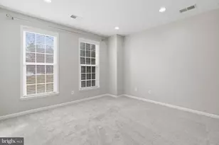 22660 Amberjack Square, Brambleton, VA 20148 - Photo 23