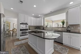 25708 Howerton Dr, Chantilly, VA 20152 - Photo 27