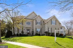 25708 Howerton Dr, Chantilly, VA 20152 - Photo 3