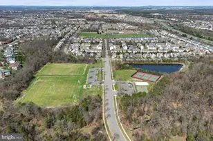 25708 Howerton Dr, Chantilly, VA 20152 - Photo 77