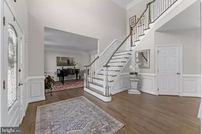 25708 Howerton Drive, Chantilly, VA 20152 - Photo 17