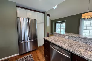 15 Linden Hill Way SW, Leesburg, VA 20175 - Photo 9