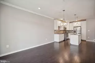 23255 Milltown Knoll Square, Ashburn, VA 20148 - Photo 3