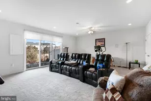 23737 Hopewell Manor Terrace, Ashburn, VA 20148 - Photo 21