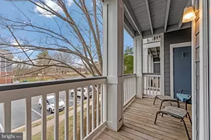 20320 Beechwood Terrace, Ashburn, VA 20147 - Photo 19