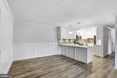 141 N Fillmore Avenue N #10, Sterling, VA 20164 - Photo 5