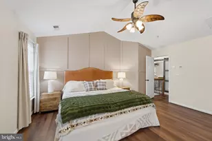 17551 Falls Pl, Round Hill, VA 20141 - Photo 25