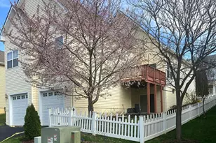 17446 Lethridge Circle, Round Hill, VA 20141 - Photo 3