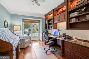 20435 Willowmere Ct, Sterling, VA 20165 - Photo 13