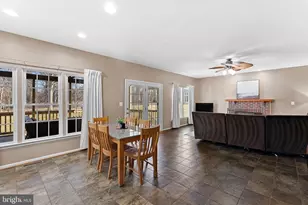 919 Rhonda Pl SE, Leesburg, VA 20175 - Photo 21