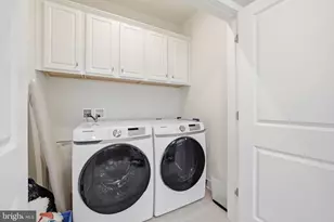 1100 Justinian St SE, Leesburg, VA 20175 - Photo 37