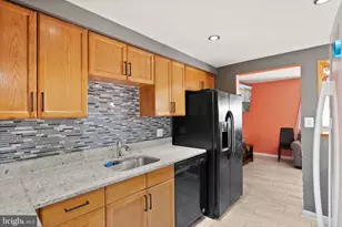 191 N Cottage Rd, Sterling, VA 20164 - Photo 11