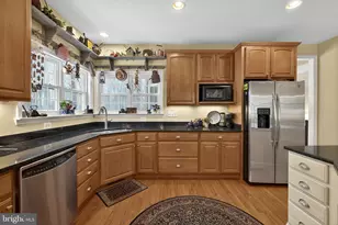 19719 Lovella Country Ct, Purcellville, VA 20132 - Photo 17