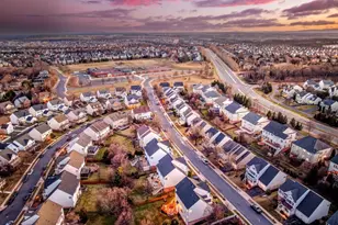 22876 Ashton Woods Dr, Brambleton, VA 20148 - Photo 7