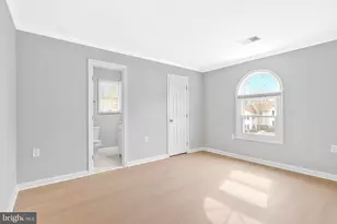 119 Westwick Ct, Sterling, VA 20165 - Photo 13