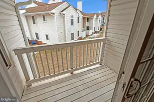 119 Westwick Ct, Sterling, VA 20165 - Photo 19