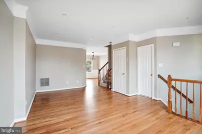 25404 Upper Clubhouse Drive, Chantilly, VA 20152 - Photo 13