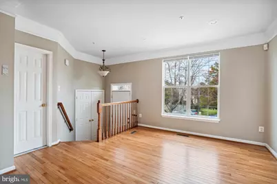 25404 Upper Clubhouse Drive, Chantilly, VA 20152 - Photo 11