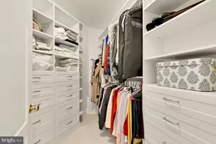 43592 Lucketts Bridge Cir, Ashburn, VA 20148 - Photo 39