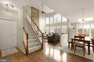 43592 Lucketts Bridge Cir, Ashburn, VA 20148 - Photo 11