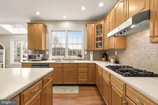 43592 Lucketts Bridge Cir, Ashburn, VA 20148 - Photo 27