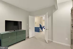 43592 Lucketts Bridge Cir, Ashburn, VA 20148 - Photo 61